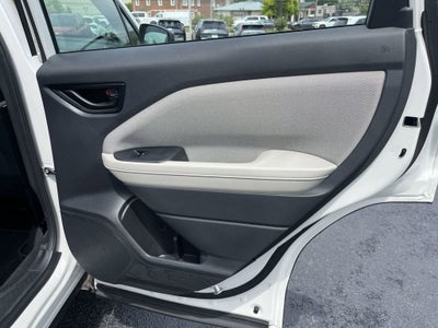 2025 Subaru Forester Base