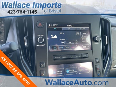 2025 Subaru Forester Base