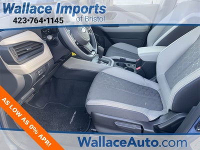 2025 Subaru Forester Base