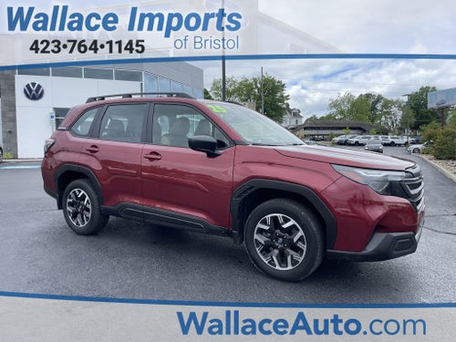 2025 Subaru Forester Base