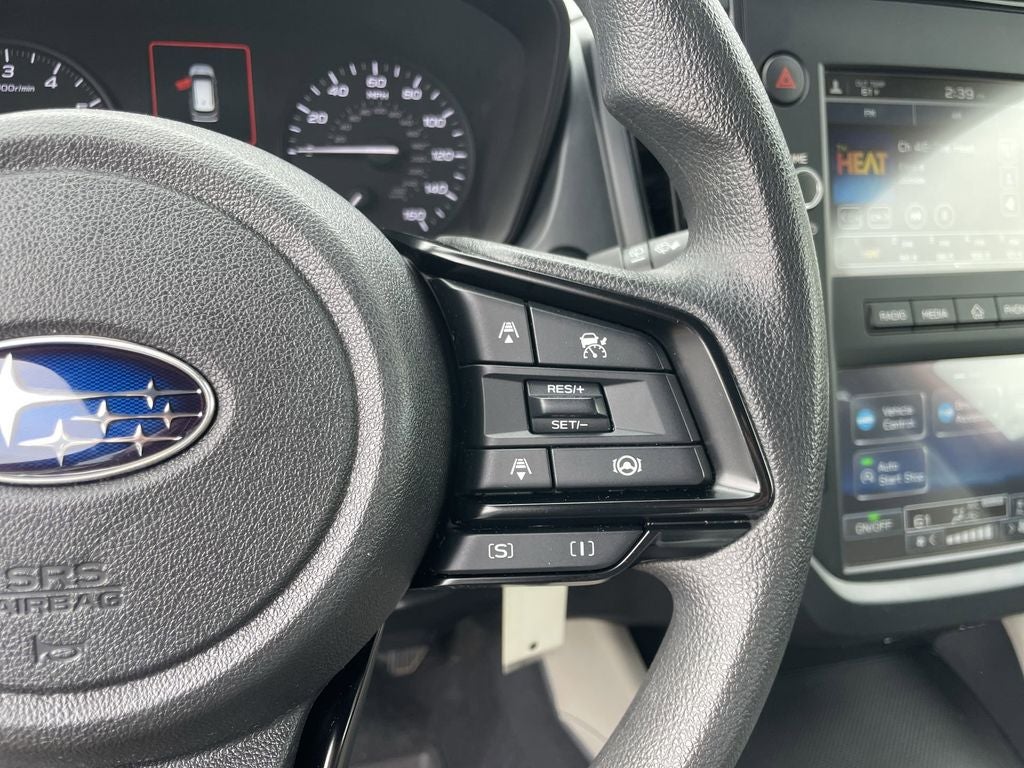 2025 Subaru Forester Base