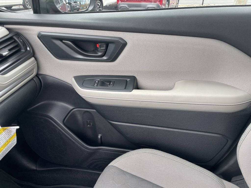 2025 Subaru Forester Base