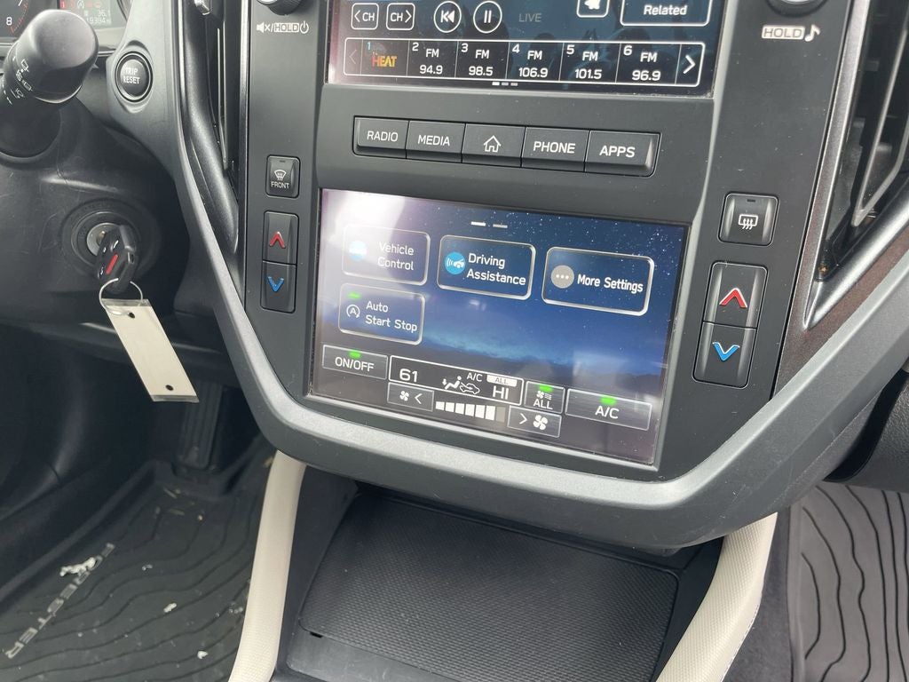 2025 Subaru Forester Base