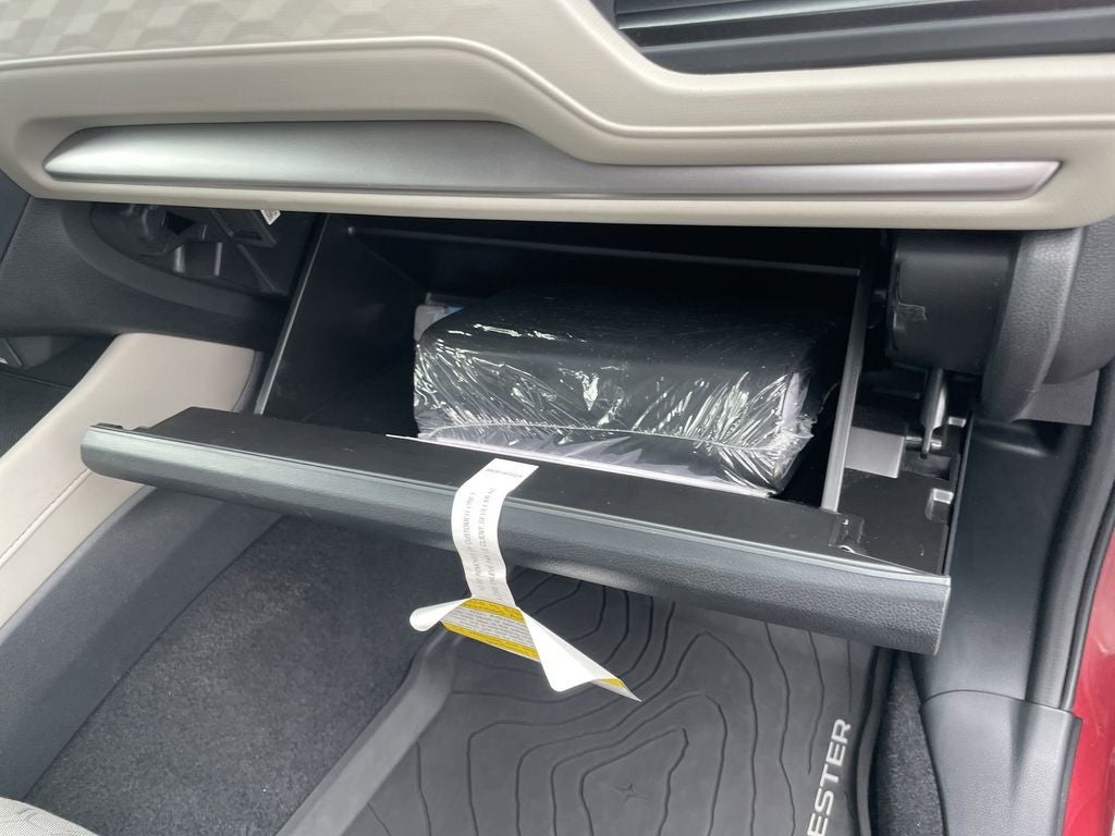 2025 Subaru Forester Base