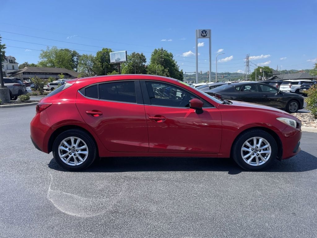 2016 Mazda Mazda3 i Sport