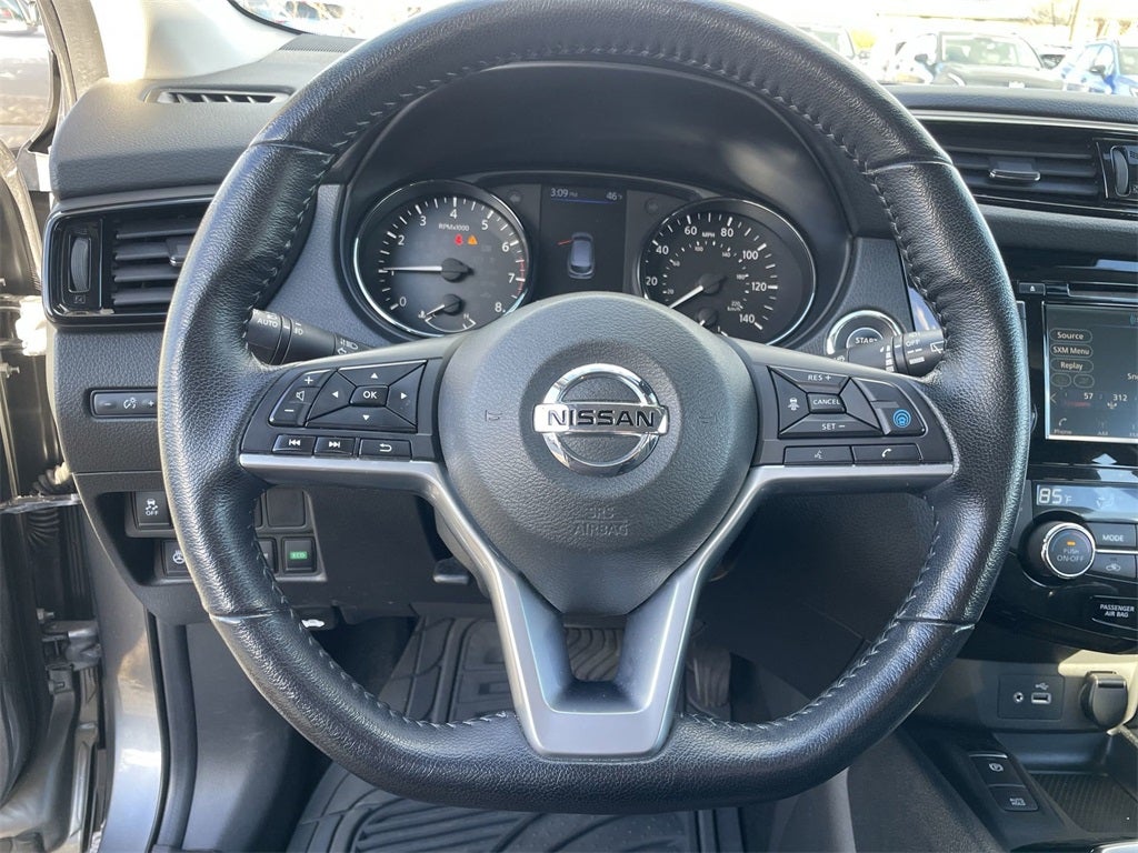 2022 Nissan Rogue Sport SV
