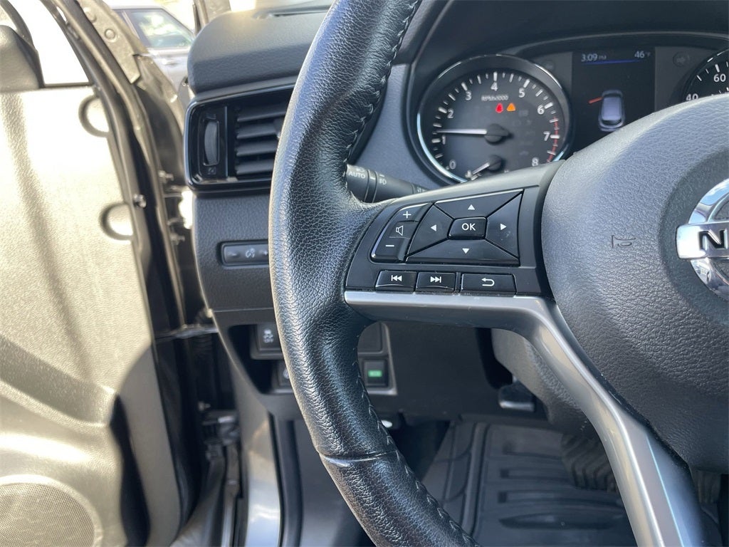 2022 Nissan Rogue Sport SV