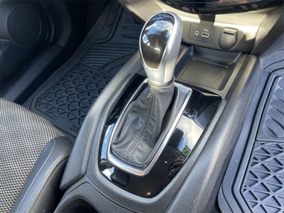 2022 Nissan Rogue Sport SV