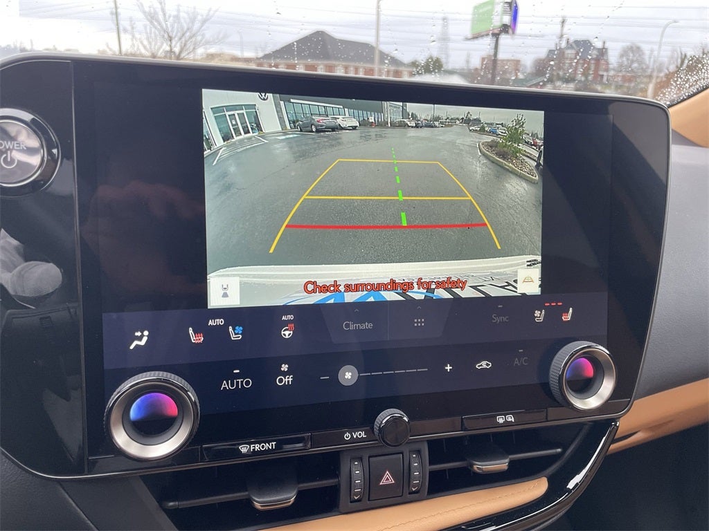 2025 Lexus NX 350h Premium