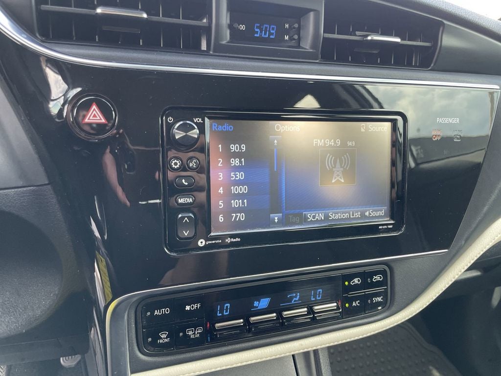 2017 Toyota Corolla iM Base