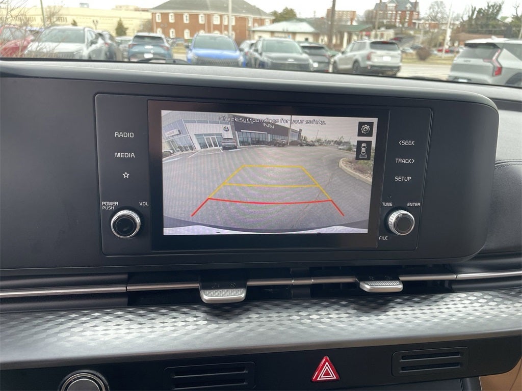 2022 Kia Carnival LXS