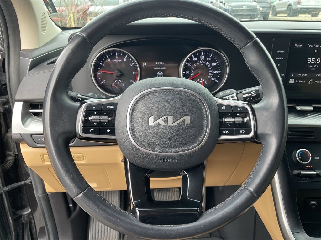 2022 Kia Carnival LXS