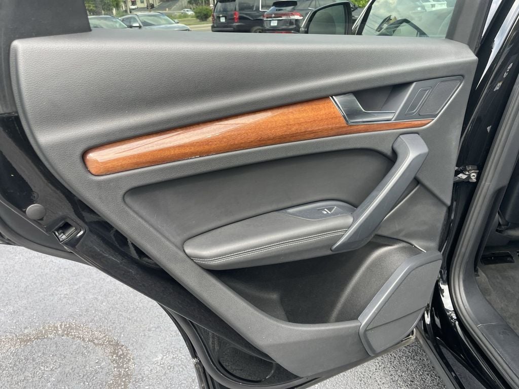 2021 Audi Q5 45 Premium Plus quattro