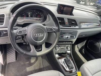 2016 Audi Q3 2.0T Prestige quattro