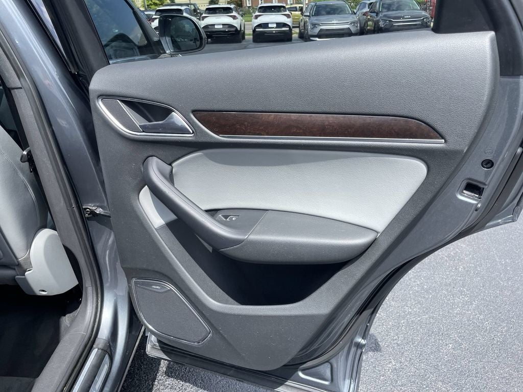 2016 Audi Q3 2.0T Prestige quattro