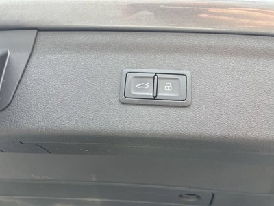 2016 Audi Q3 2.0T Prestige quattro