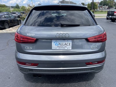 2016 Audi Q3 2.0T Prestige quattro