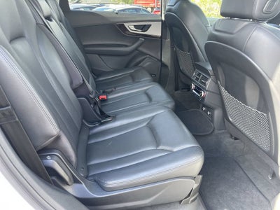 2019 Audi Q7 45 SE Premium Plus quattro