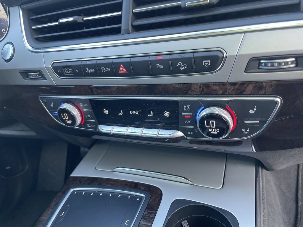 2019 Audi Q7 45 SE Premium Plus quattro