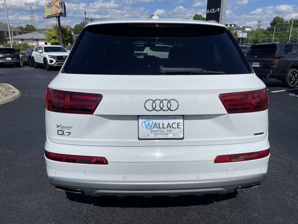 2019 Audi Q7 45 SE Premium Plus quattro