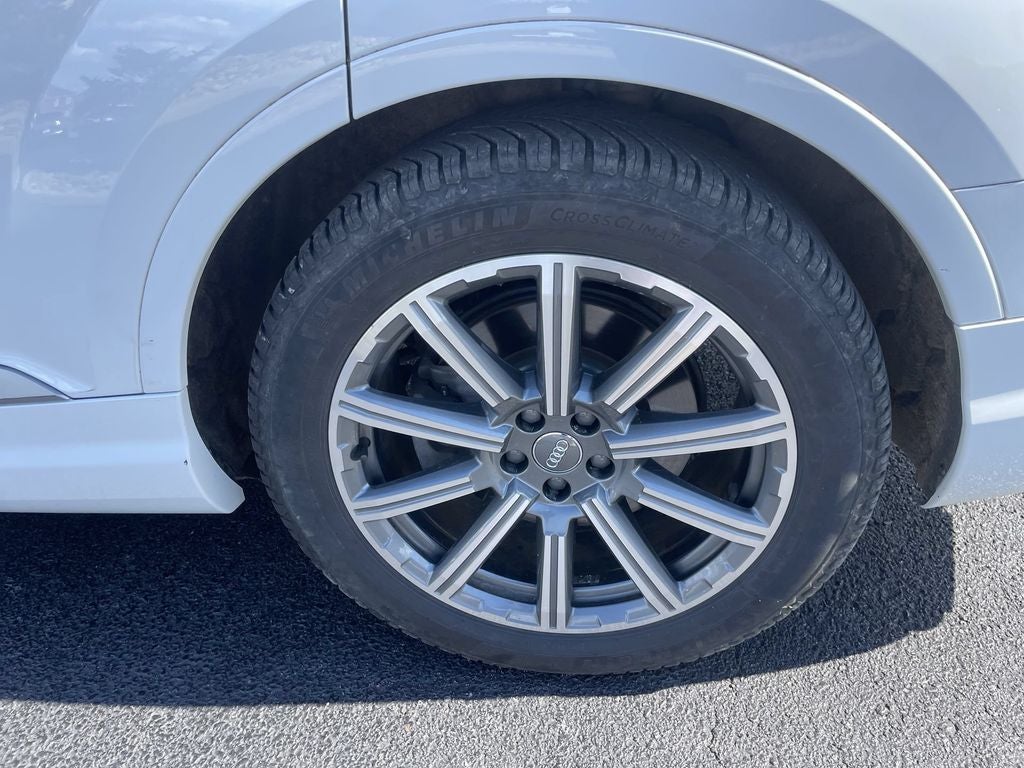 2019 Audi Q7 45 SE Premium Plus quattro
