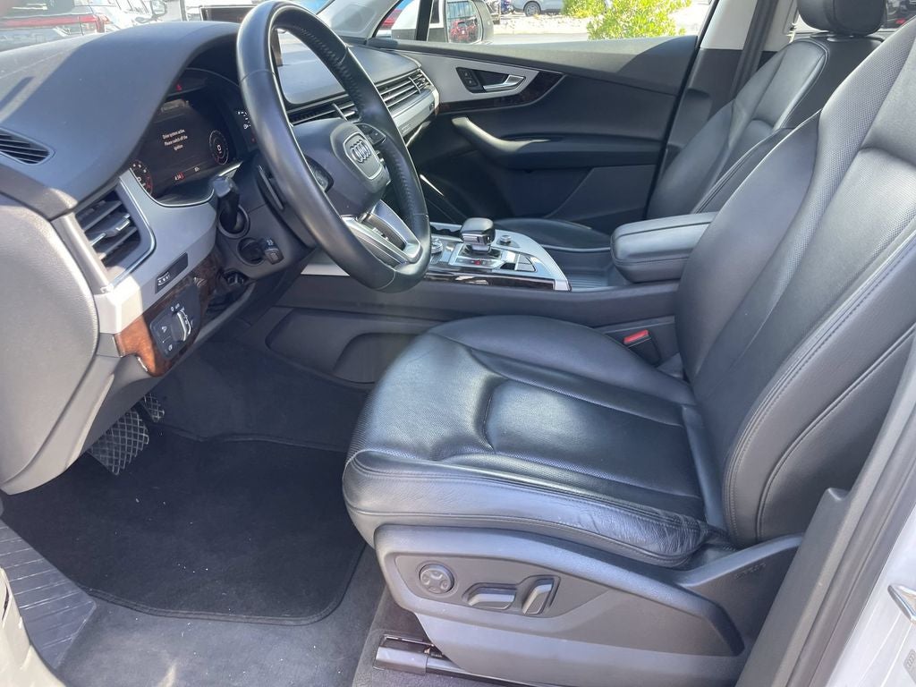 2019 Audi Q7 45 SE Premium Plus quattro