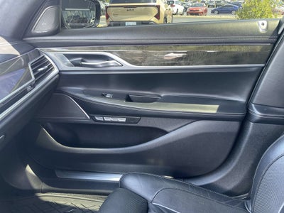 2016 BMW 7 Series 750i