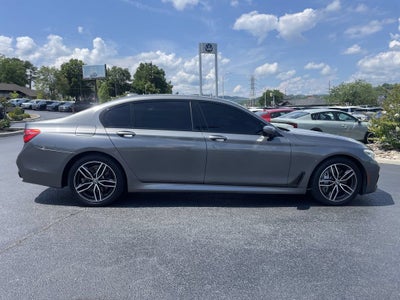 2016 BMW 7 Series 750i