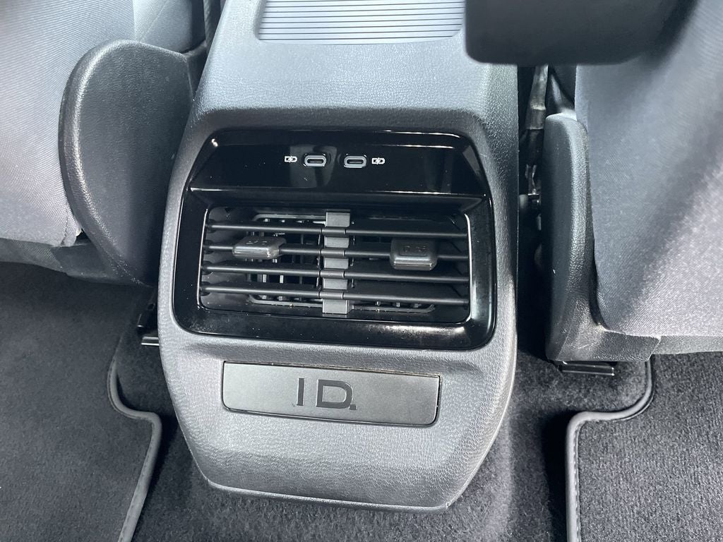 2021 Volkswagen ID.4 Pro