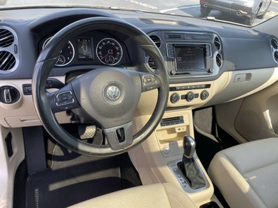 2017 Volkswagen Tiguan 2.0T Wolfsburg Edition 4Motion