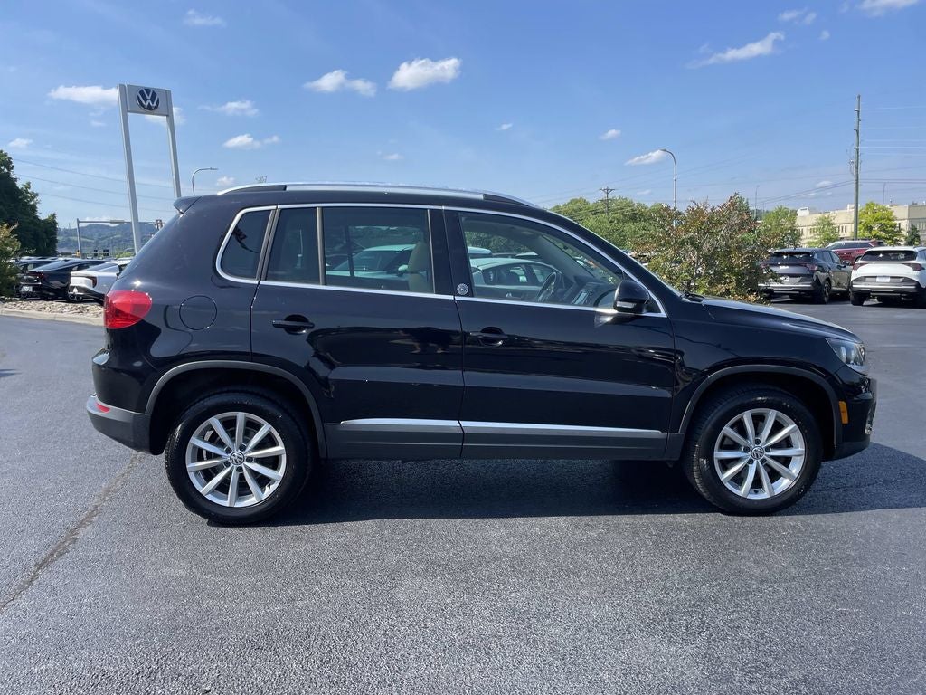 2017 Volkswagen Tiguan 2.0T Wolfsburg Edition 4Motion