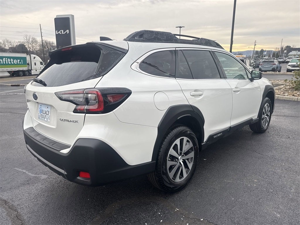 2025 Subaru OUTBACK Premium