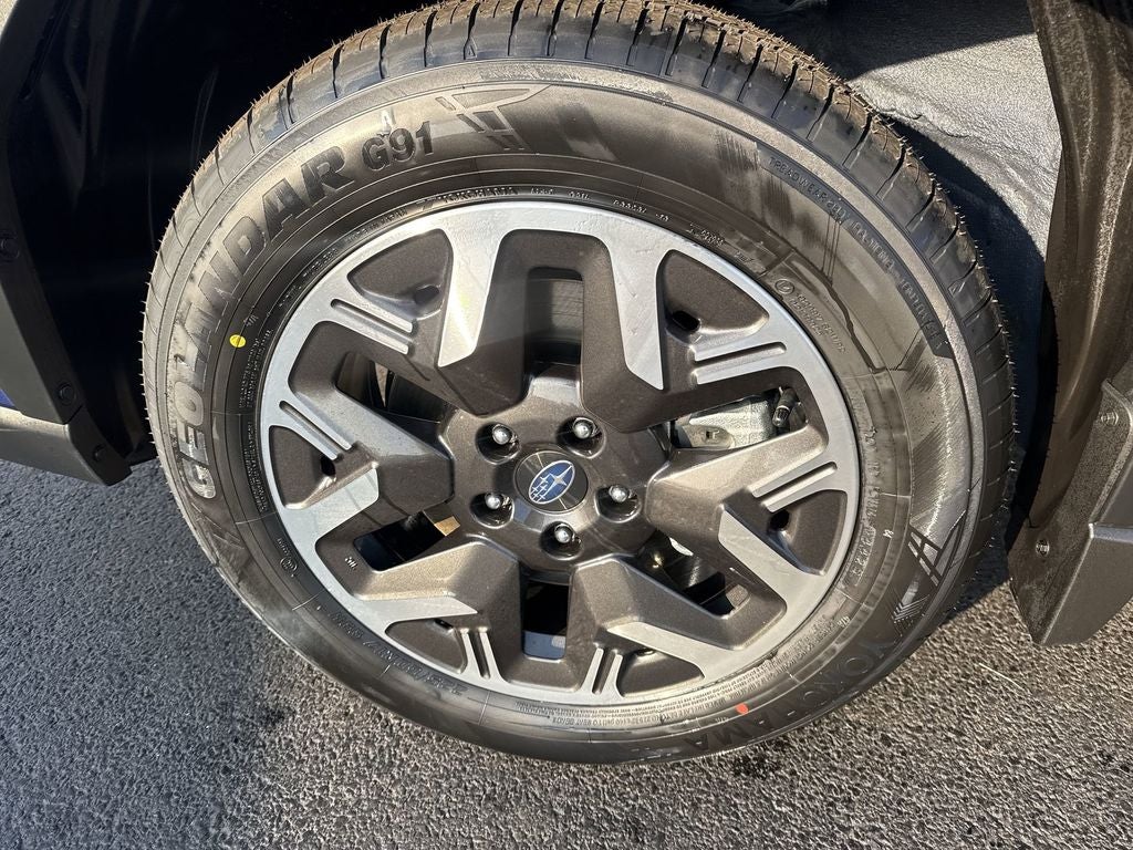 2026 Subaru FORESTER Standard Model