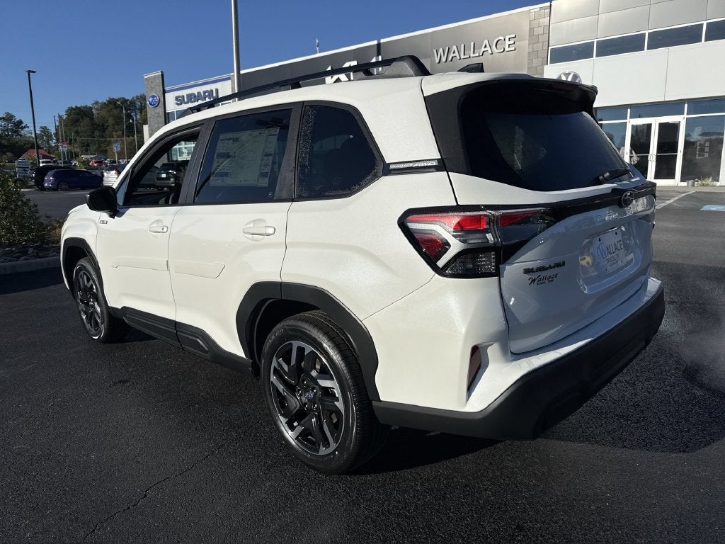 2026 Subaru FORESTER Premium Hybrid