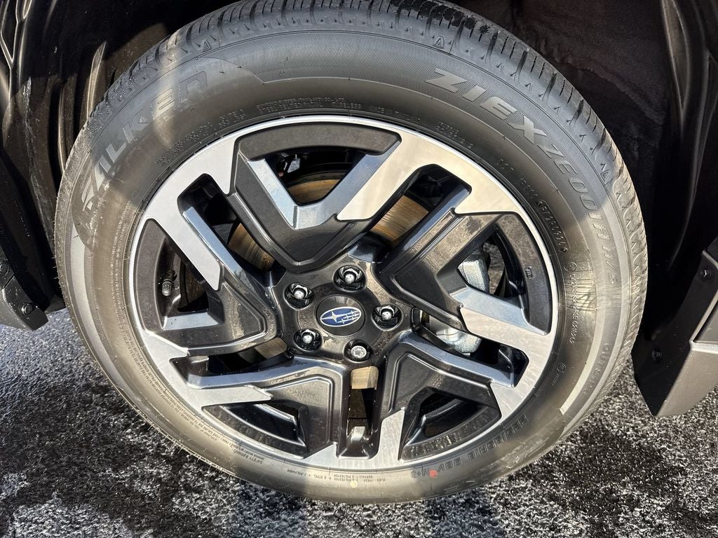 2026 Subaru FORESTER Premium Hybrid