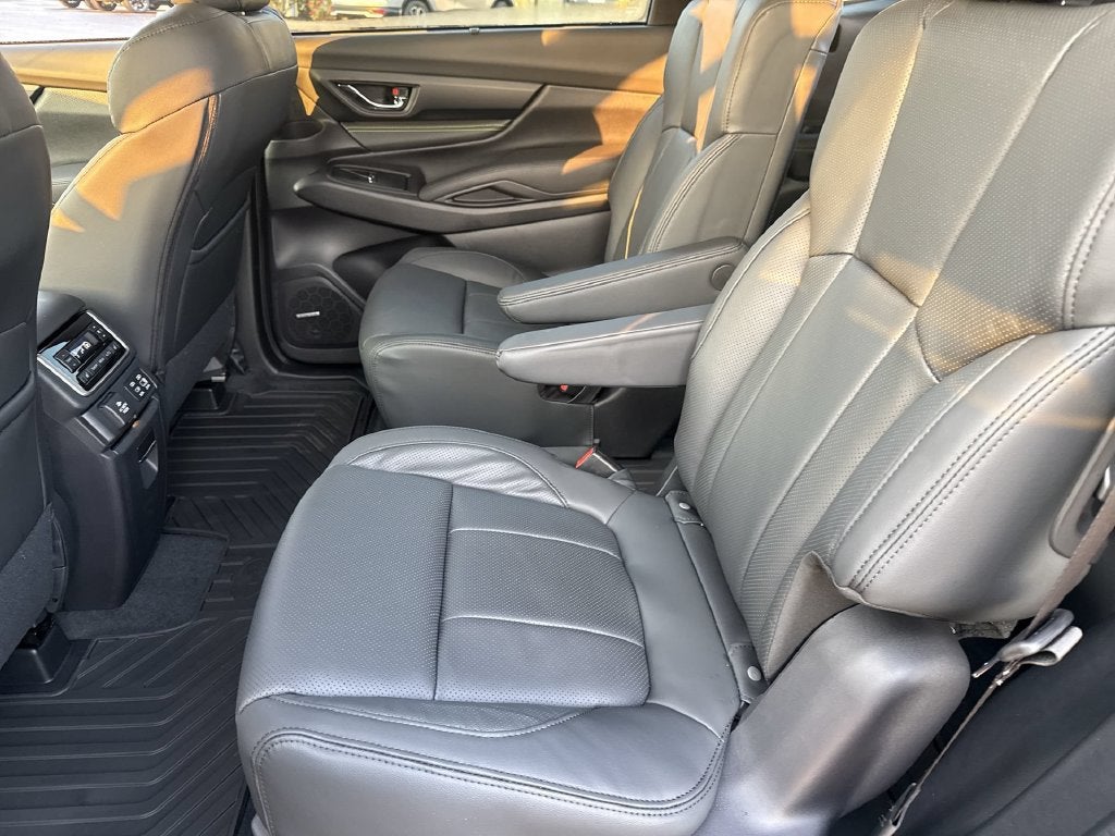 2027 Subaru ASCENT Onyx Edition Touring 7-Passenger