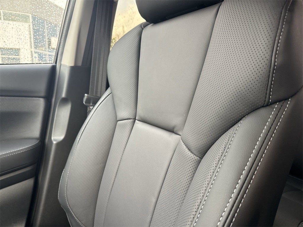 2025 Subaru ASCENT Limited 7 -Passenger