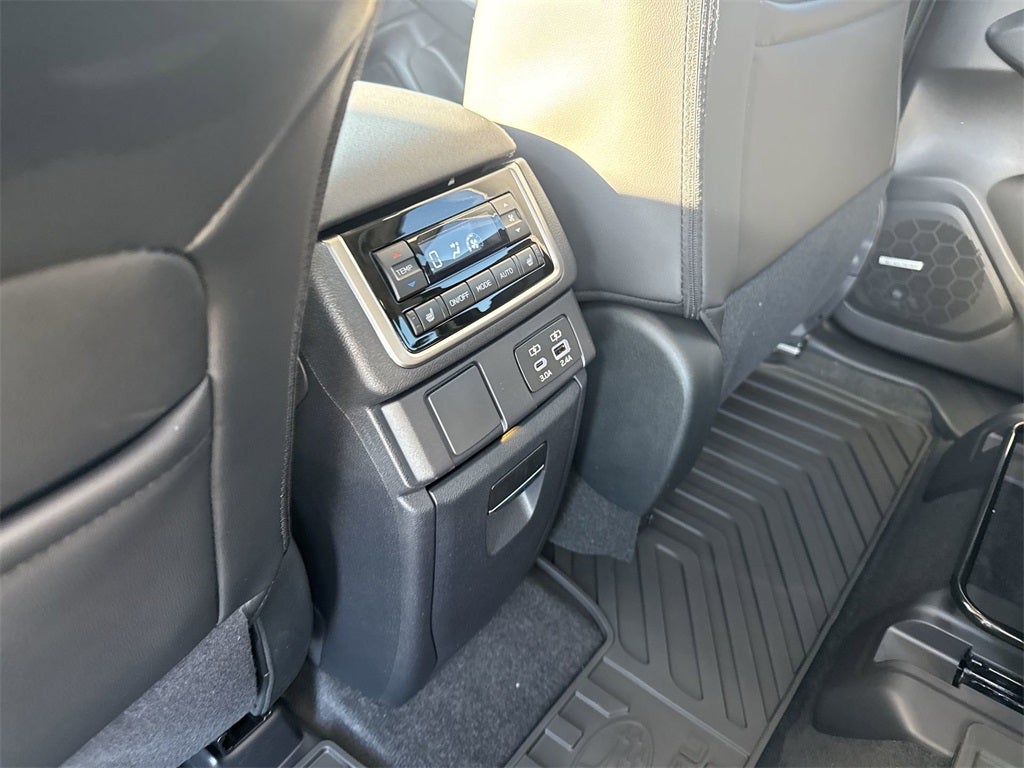 2025 Subaru ASCENT Limited 7 -Passenger