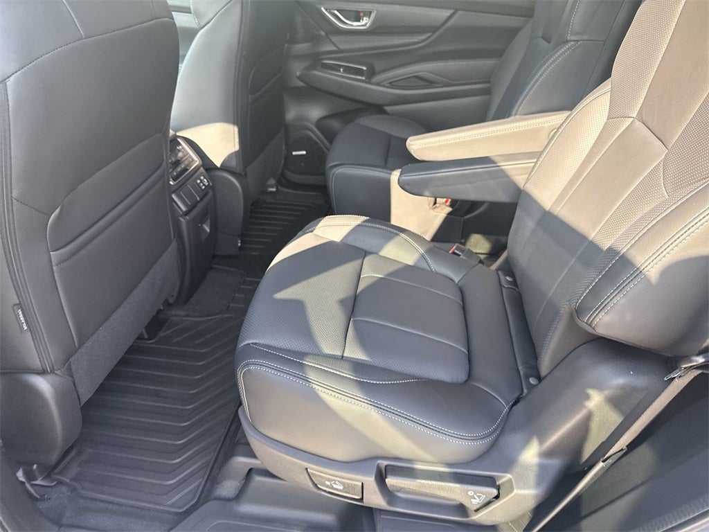 2025 Subaru ASCENT Limited 7 -Passenger