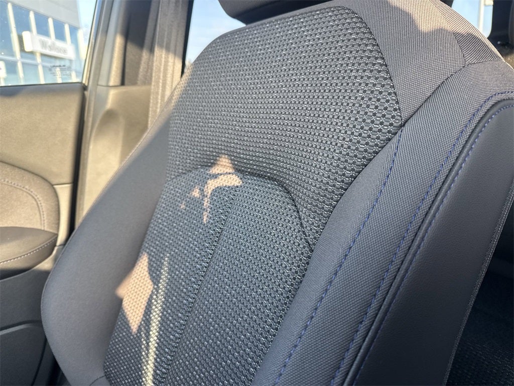 2025 Subaru FORESTER Premium Hybrid