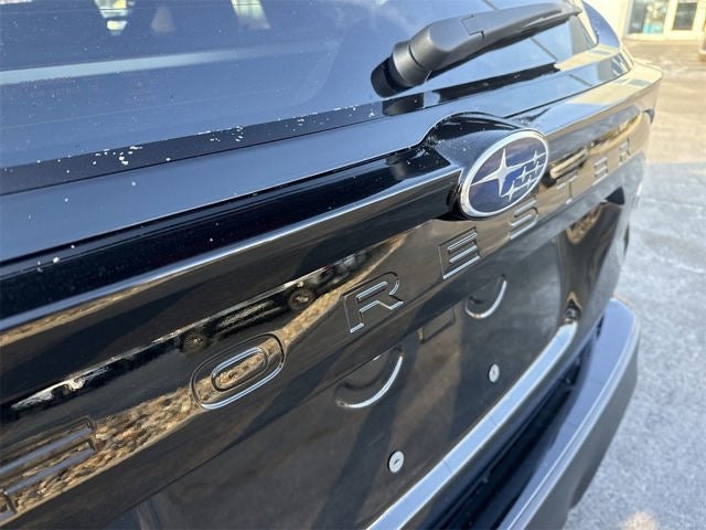 2025 Subaru FORESTER Premium Hybrid