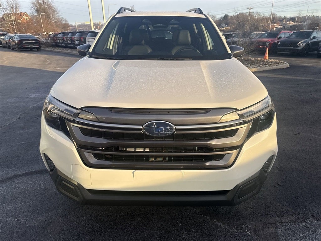 2025 Subaru FORESTER Limited Hybrid