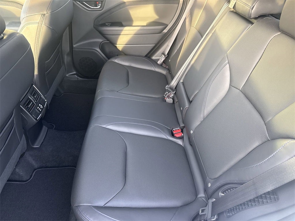 2025 Subaru FORESTER Limited Hybrid