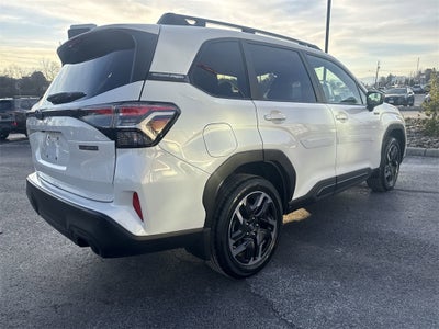 2025 Subaru FORESTER Limited Hybrid