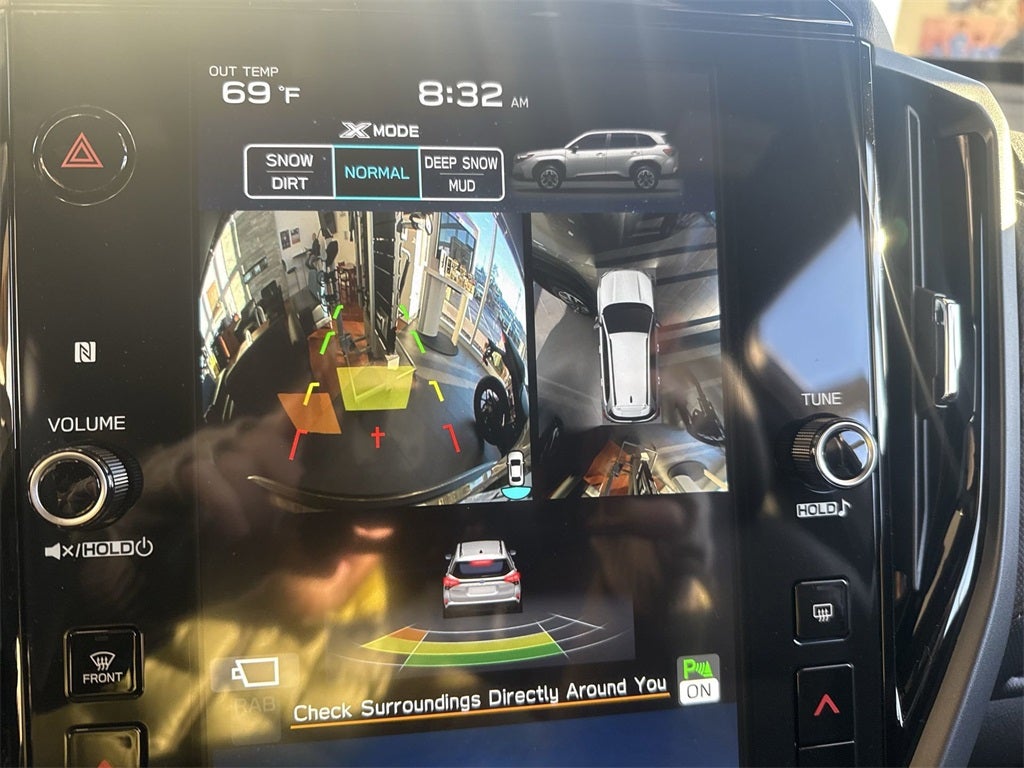 2025 Subaru FORESTER Touring Hybrid