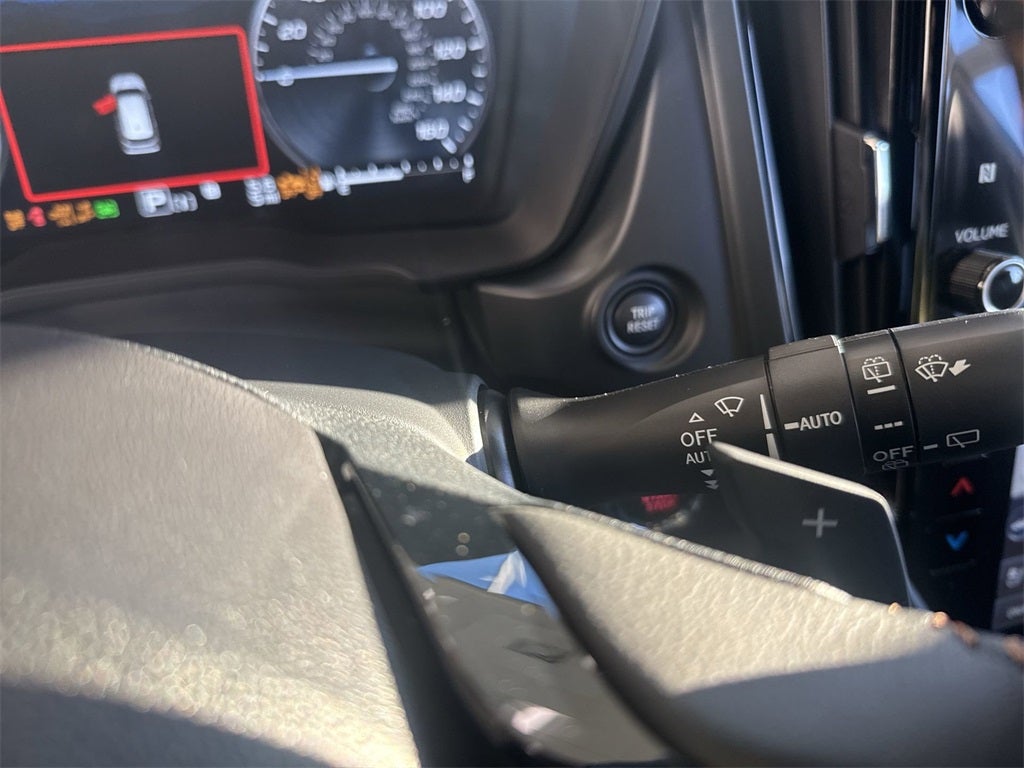 2025 Subaru FORESTER Touring Hybrid