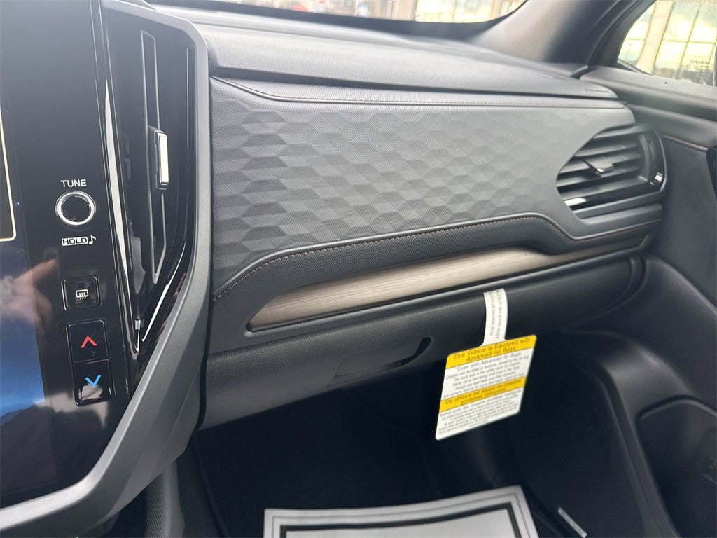 2025 Subaru FORESTER Touring Hybrid