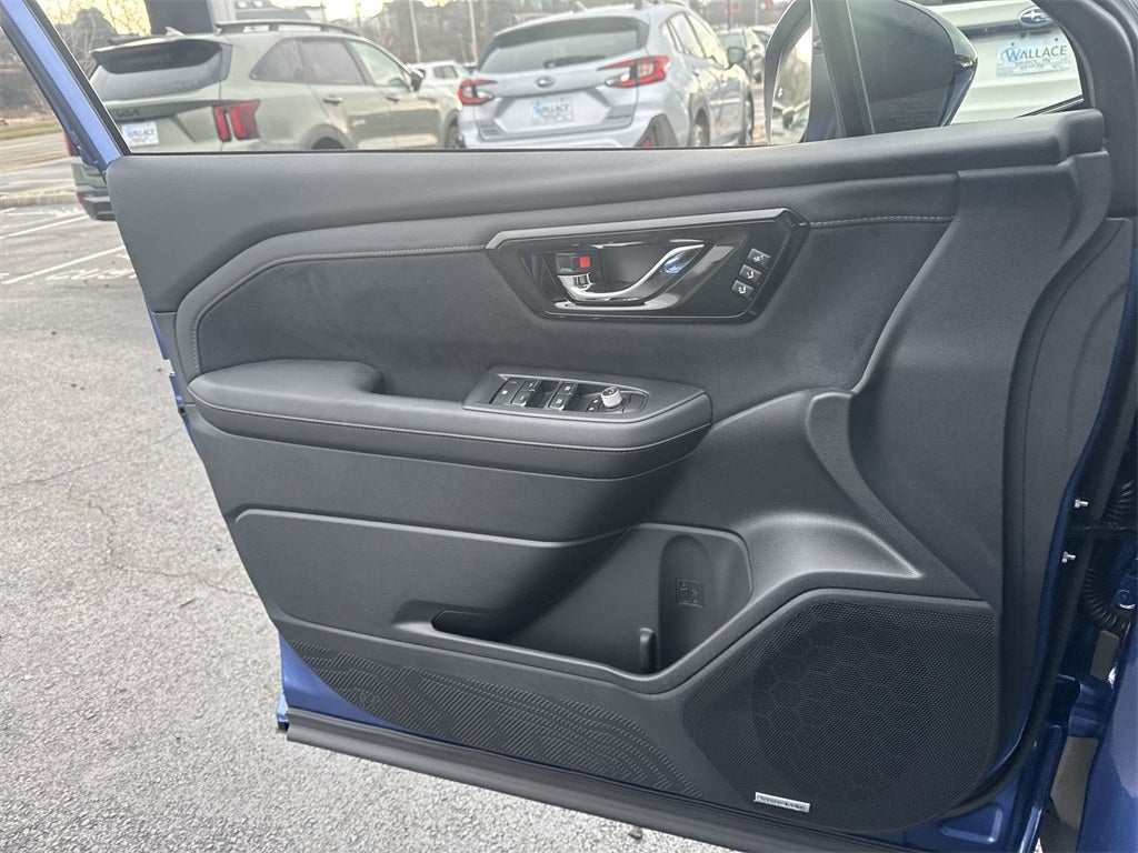 2025 Subaru FORESTER Touring Hybrid