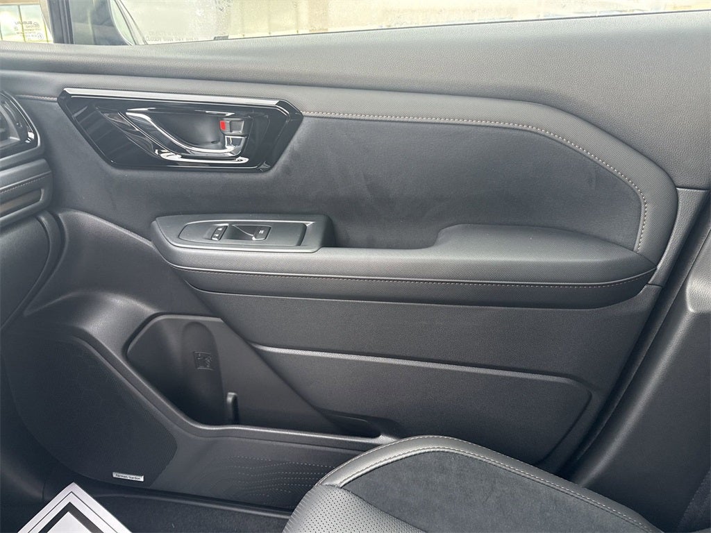 2025 Subaru FORESTER Touring Hybrid