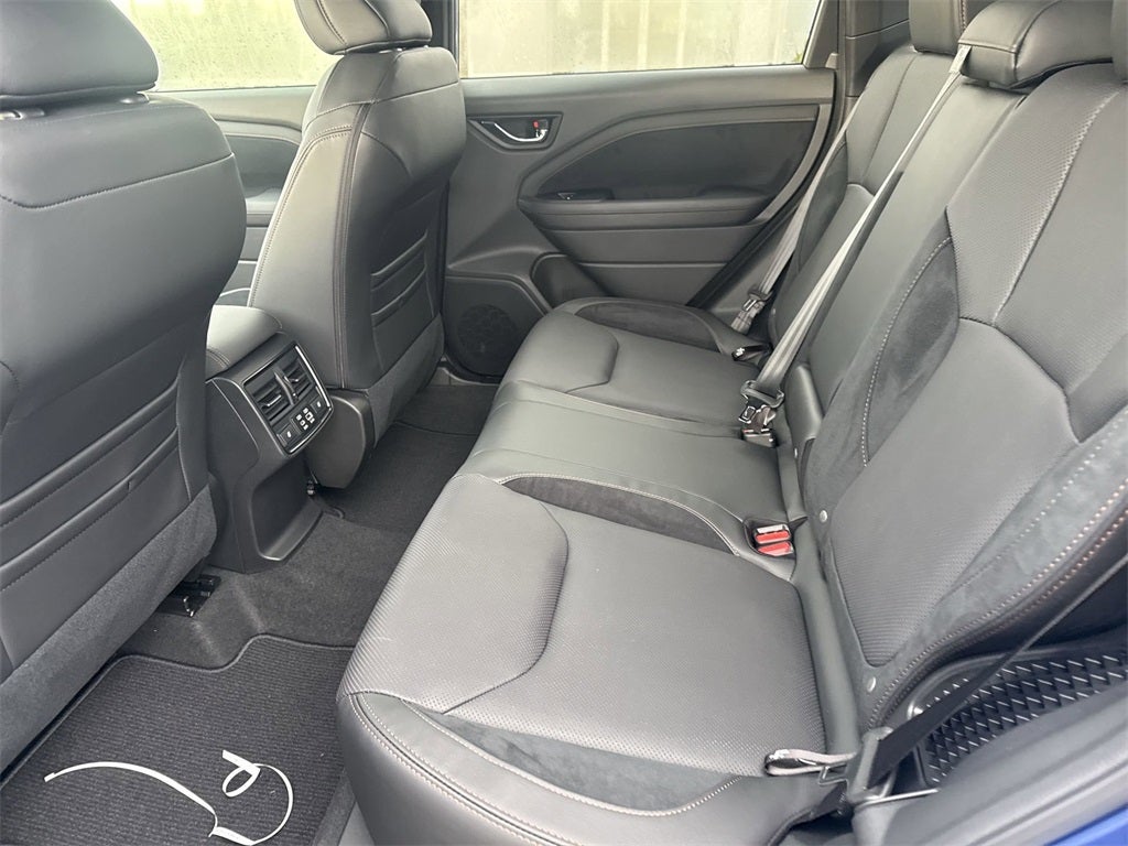 2025 Subaru FORESTER Touring Hybrid